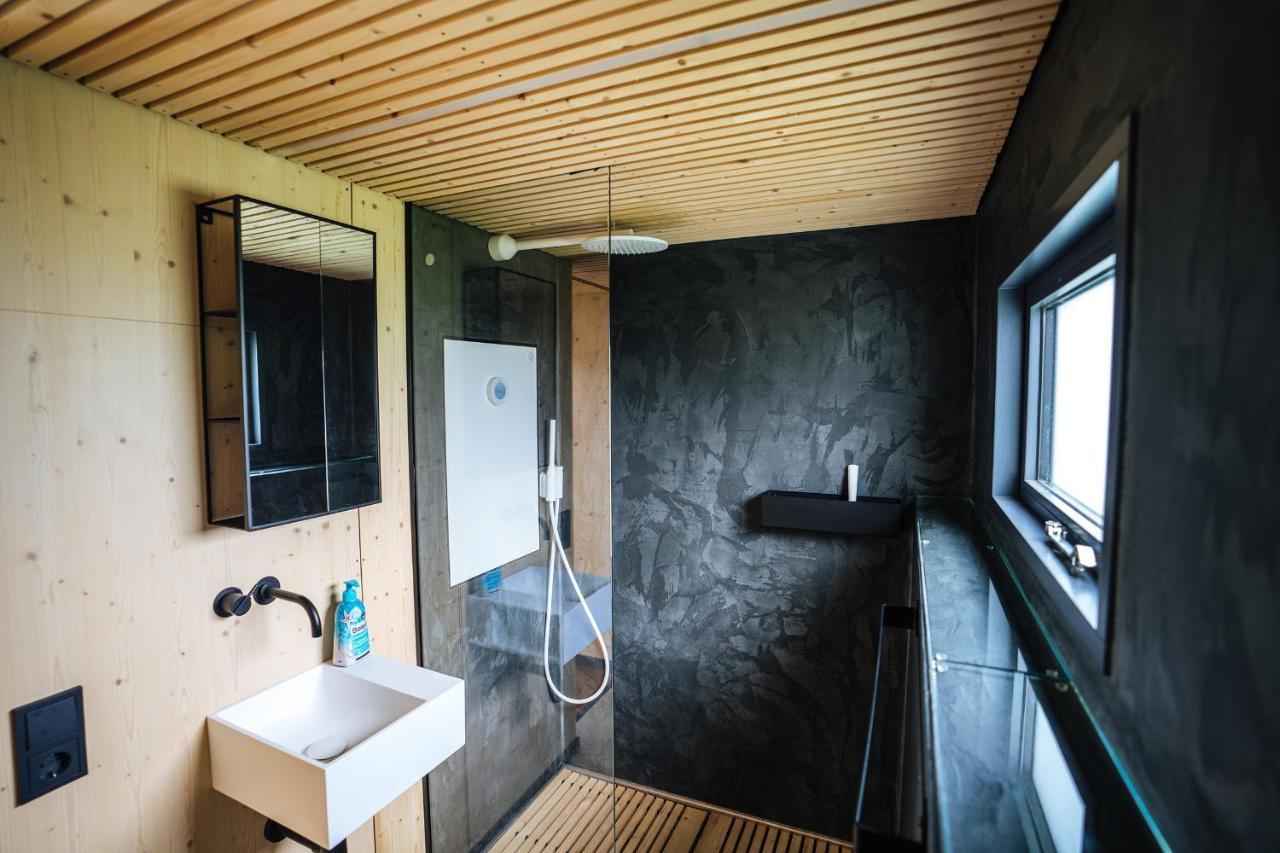 Tiny House Pioneer 18 Zur Meerseite - Green Tiny Village Harlesiel Carolinensiel Buitenkant foto